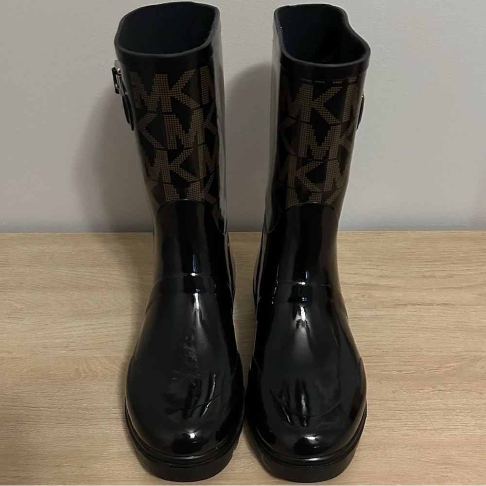 Michael Kors Monogram Print‎ Black and Brown Buckle Rain Boots Preppy Luxe Style